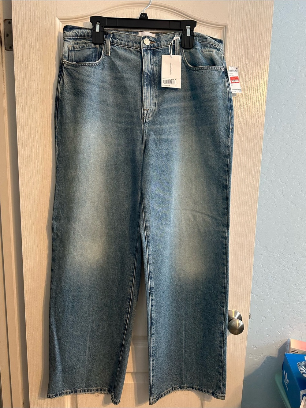 Frame Le Jane Wide Leg Jeans
